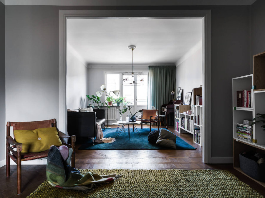 Songdream Onlinestore 海外実例集43選 家具選びで迷わない 床が濃い色のフローリングを使用した部屋のおしゃれなインテリア集