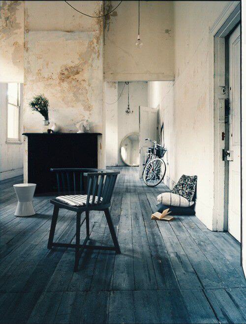 【海外画像】もう色で迷わない!床が古材の部屋のおしゃれなインテリア実例集